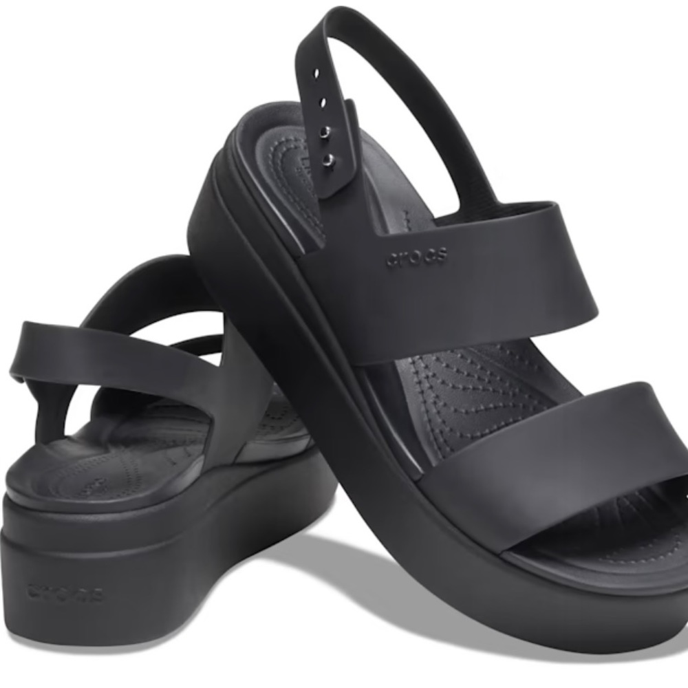 *NEW* Crocs Brooklyn Wedge Low ~ Waterproof